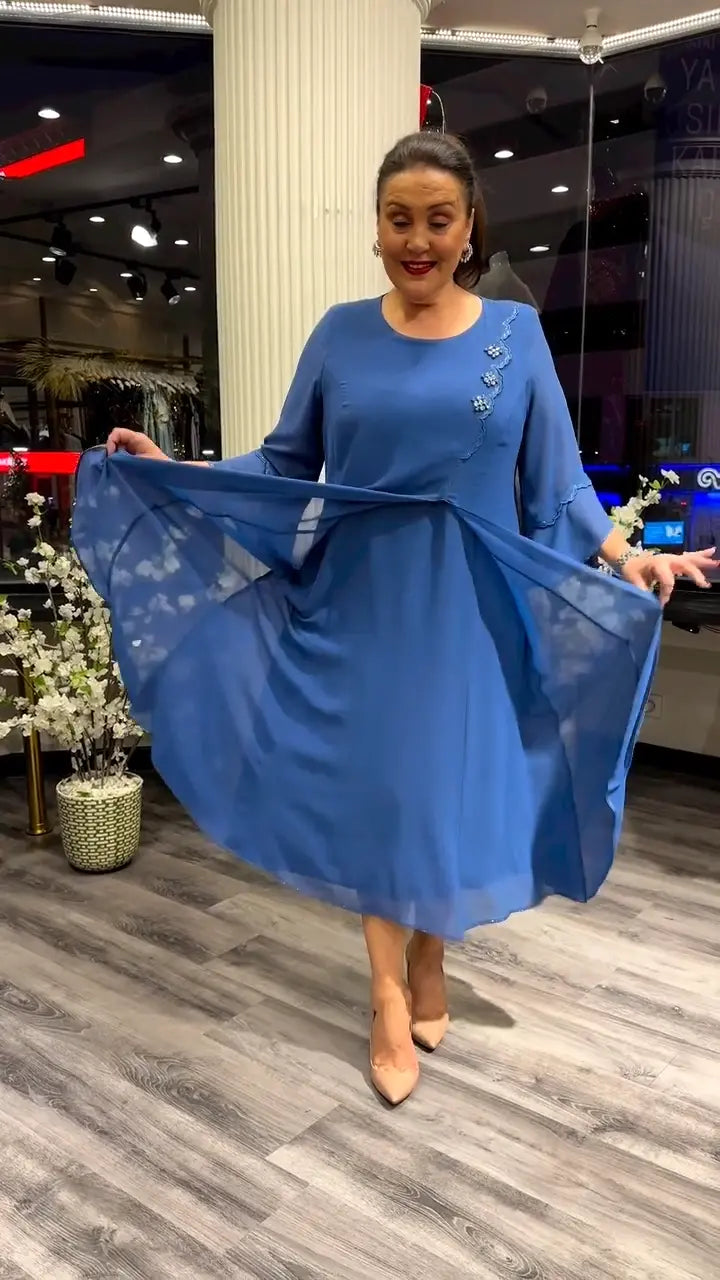 Astrid Chiffon Jurk | Effen & Losvallend | Perfect voor Zomer & Elegante Looks