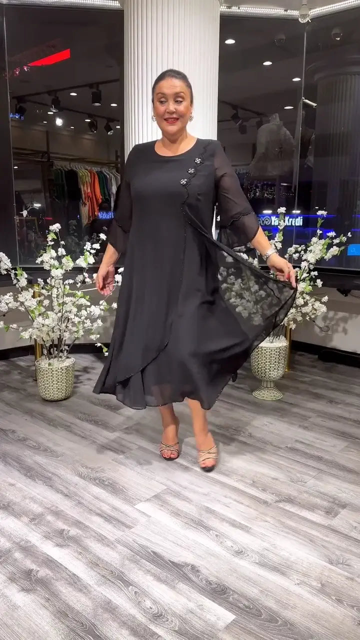 Astrid Chiffon Jurk | Effen & Losvallend | Perfect voor Zomer & Elegante Looks