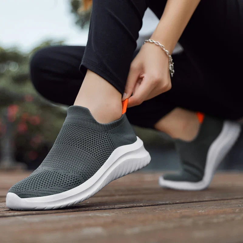 Slip-On Sneakers | Lichtgewicht & Ademend | Comfortabel en Stijlvol