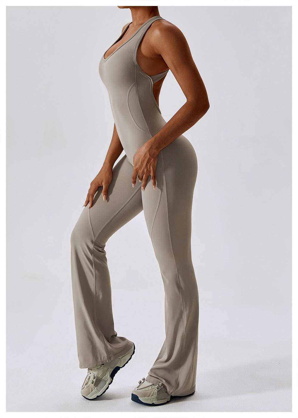 Sportieve Jumpsuit | Stretch Comfort | Racerback en Uitlopende Pijpen