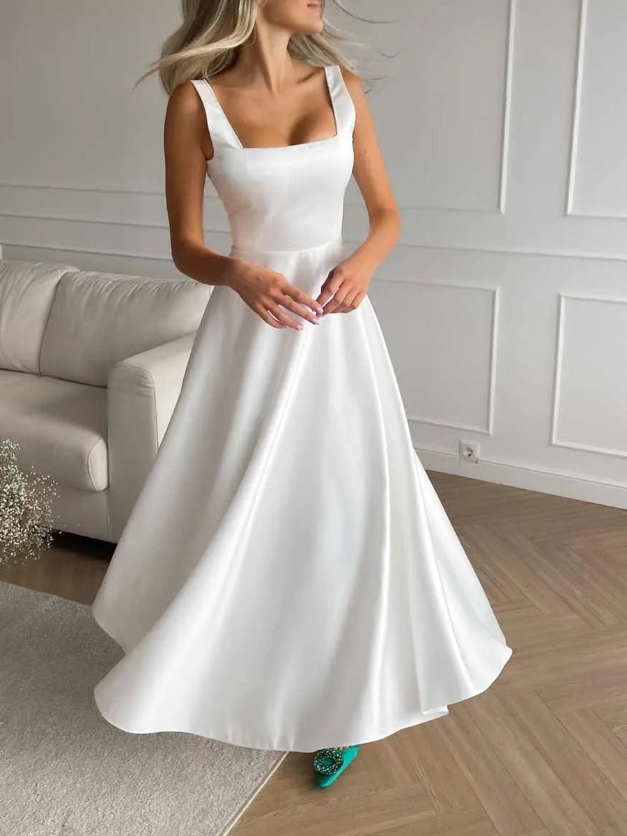 Satijnen Maxi Jurk | Elegant & Tijdloos | Met Vierkante Hals