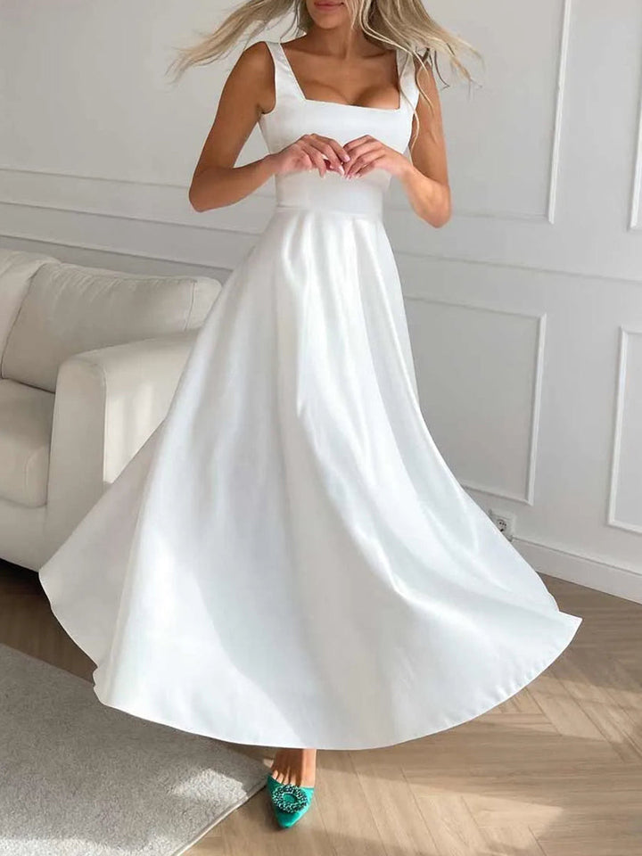 Satijnen Maxi Jurk | Elegant & Tijdloos | Met Vierkante Hals