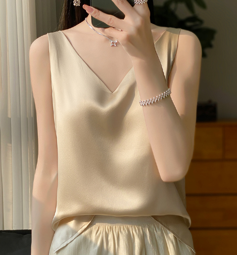 Satijnen Top | V-hals | Elegant en Luxueus