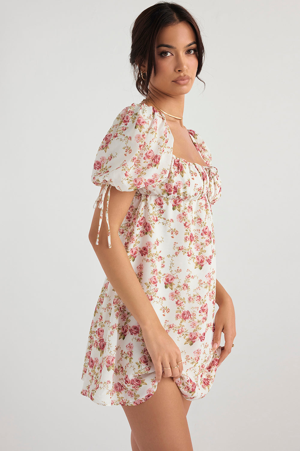 Mini Jurk | Bloemenprint & Pofmouwen | Romantisch en Luchtig